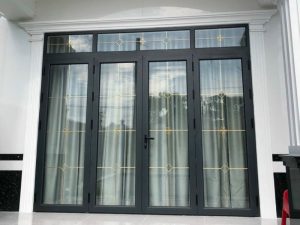 cửa đi mở quay nhôm xingfa nhập khẩu