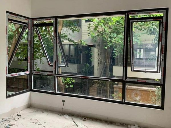cửa sổ mở hất nhôm xingfa nhập khẩu