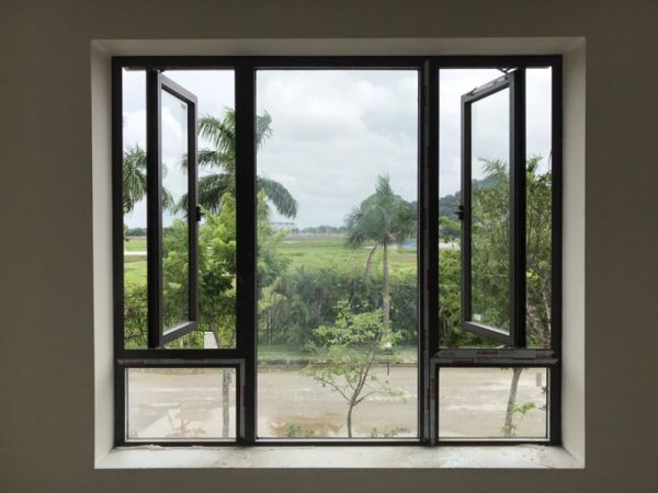 cửa sổ mở quay nhôm xingfa nhập khẩu