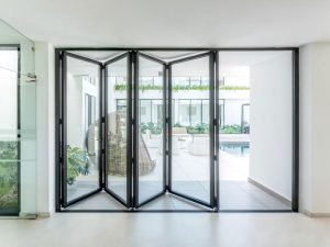 cửa xếp trượt grando
