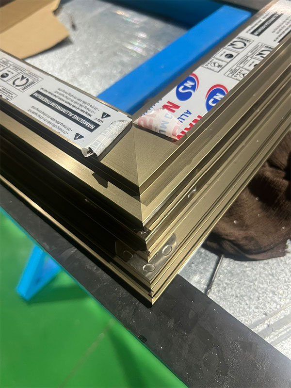 xưởng nhôm regalwindow